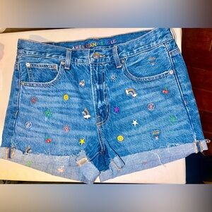 American Eagle 90’s boyfriend 6 embroidered Jean short denim